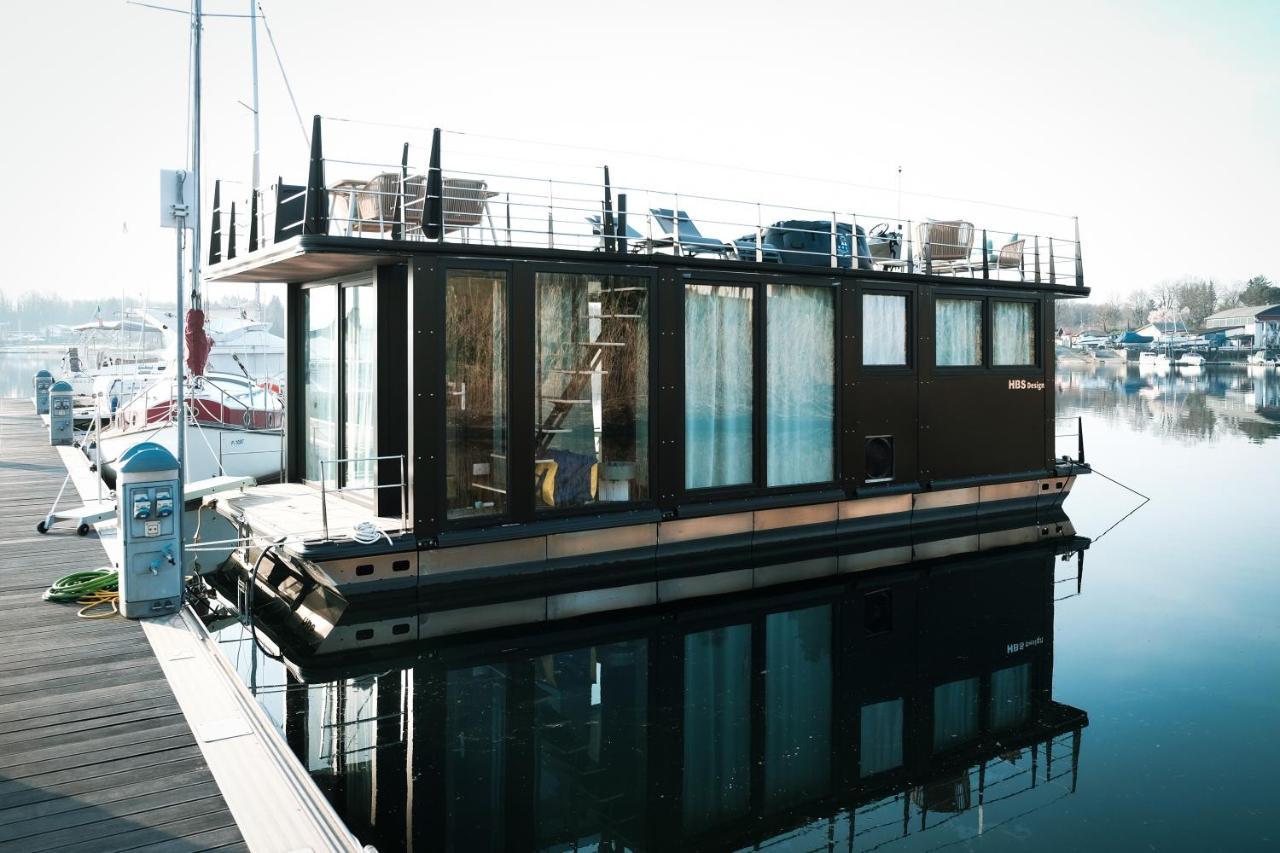 La Dolce Vita House Boat Hotel Lisanza Exterior photo